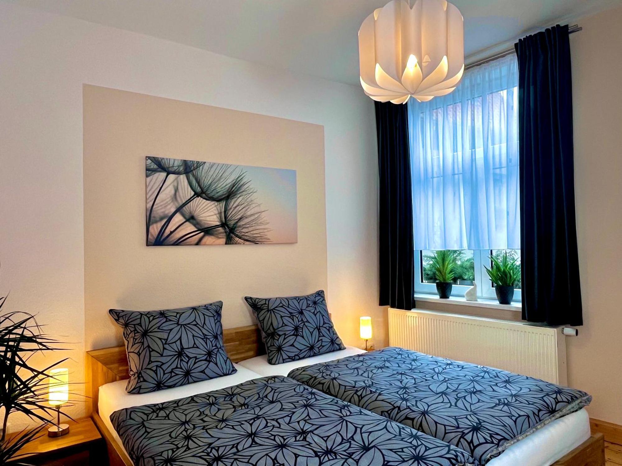 Schoene Ferienwohnung Am Mathildenbrunnen เควดลินบวร์ก ภายนอก รูปภาพ