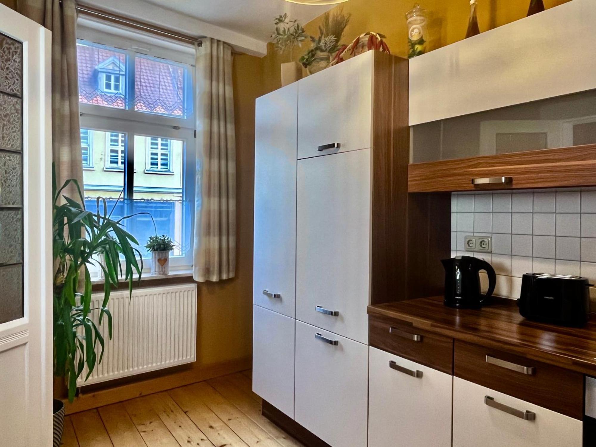 Schoene Ferienwohnung Am Mathildenbrunnen เควดลินบวร์ก ห้อง รูปภาพ